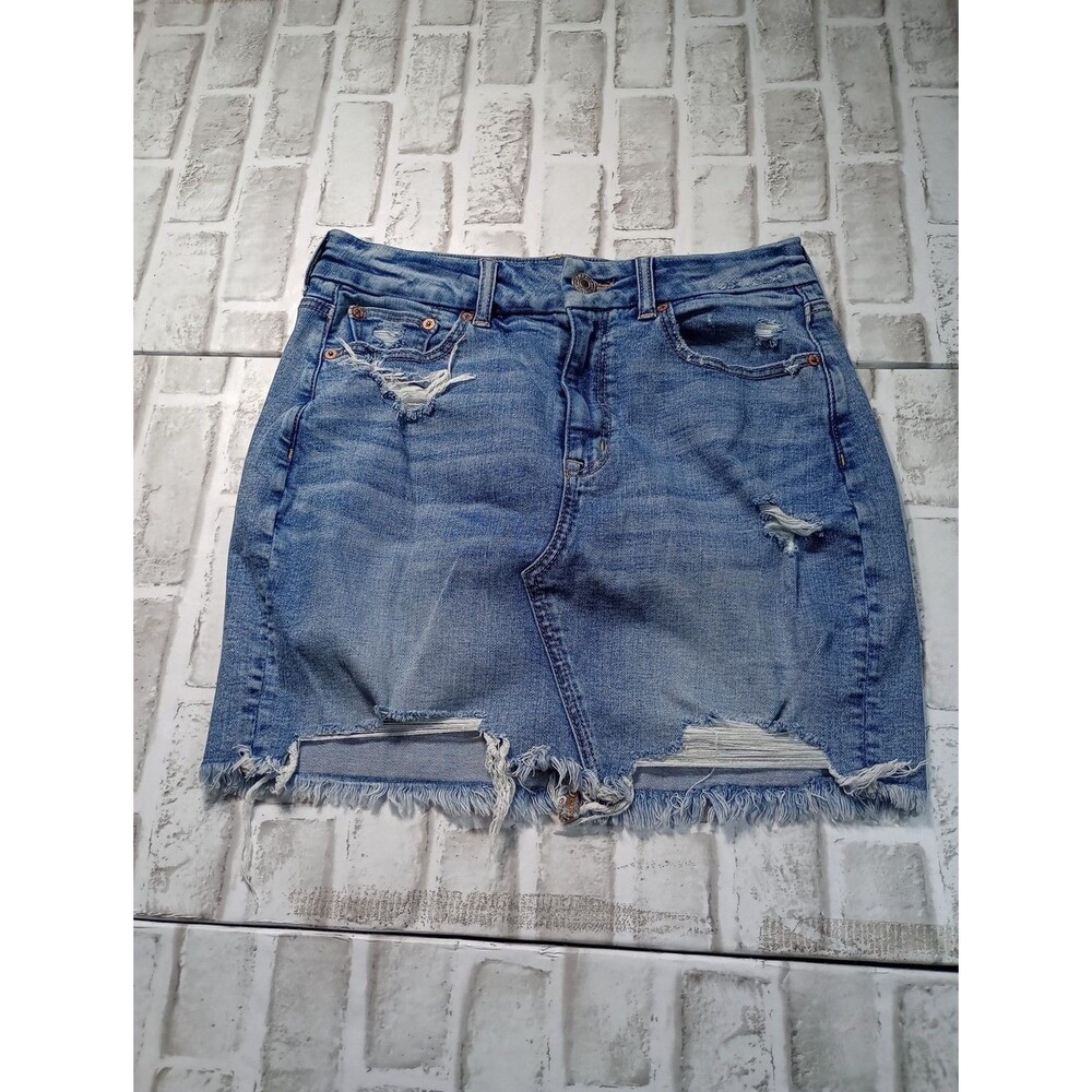 American Eagle Women’s Denim Distressed Skirt Size 8 Long  Curvy Hi rise